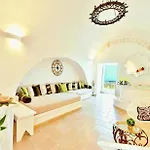 Stellaris Con Jacuzzi Vista Mare *