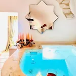 Stellaris Con Jacuzzi Vista Mare Appartement *