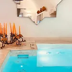 Stellaris Con Jacuzzi Vista Mare * Ostuni