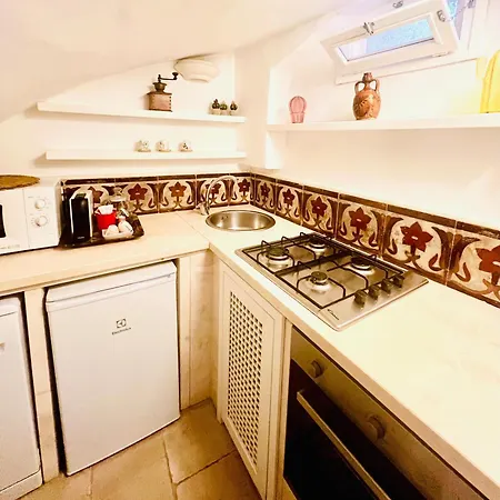 Stellaris Con Jacuzzi Vista Mare